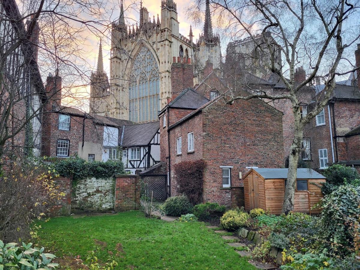 Апартаменты York Minster Garden Экстерьер фото