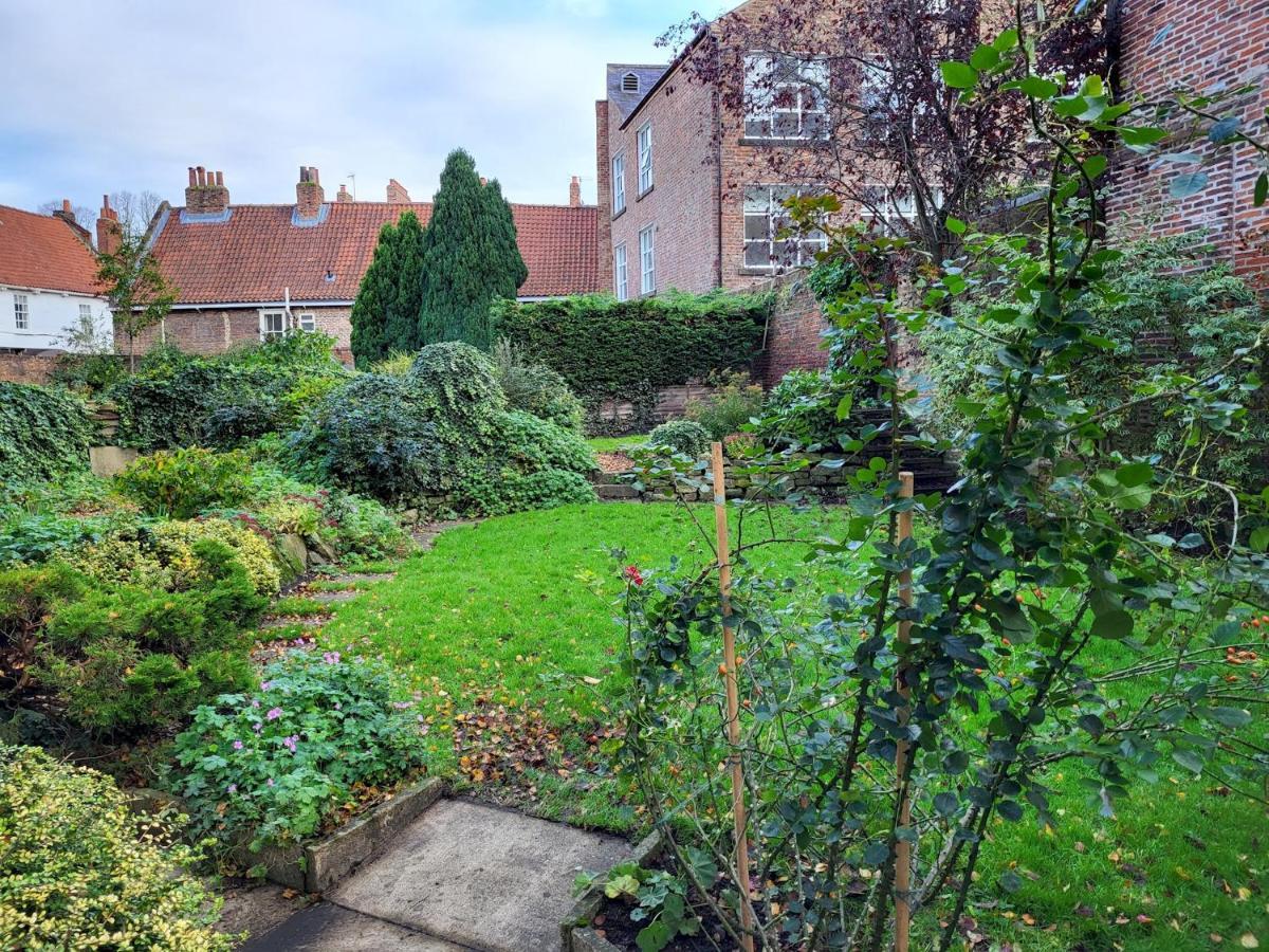 Апартаменты York Minster Garden Экстерьер фото