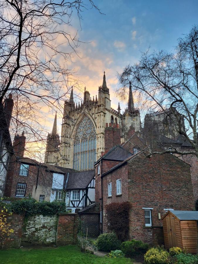 Апартаменты York Minster Garden Экстерьер фото