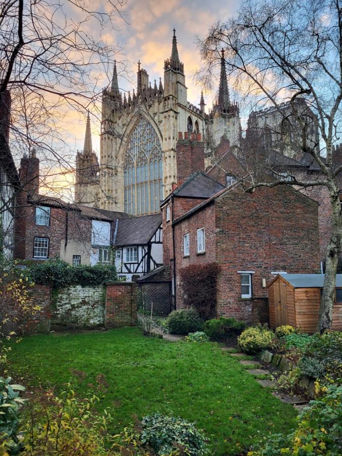 Апартаменты York Minster Garden Экстерьер фото